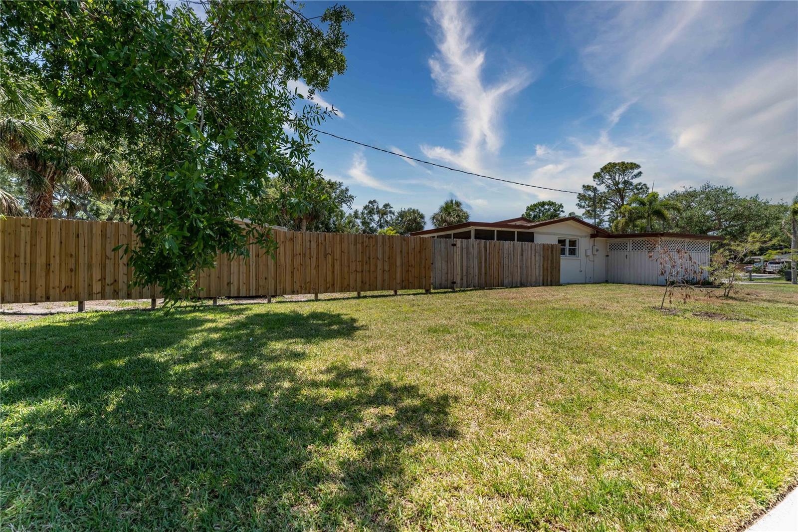 138 Pearl Ave Property Photo 31