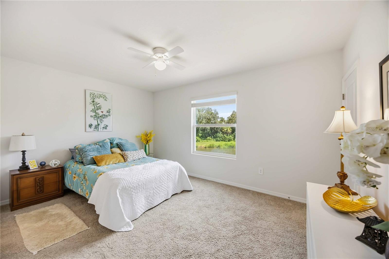 8652 Milestone Dr Property Photo 10