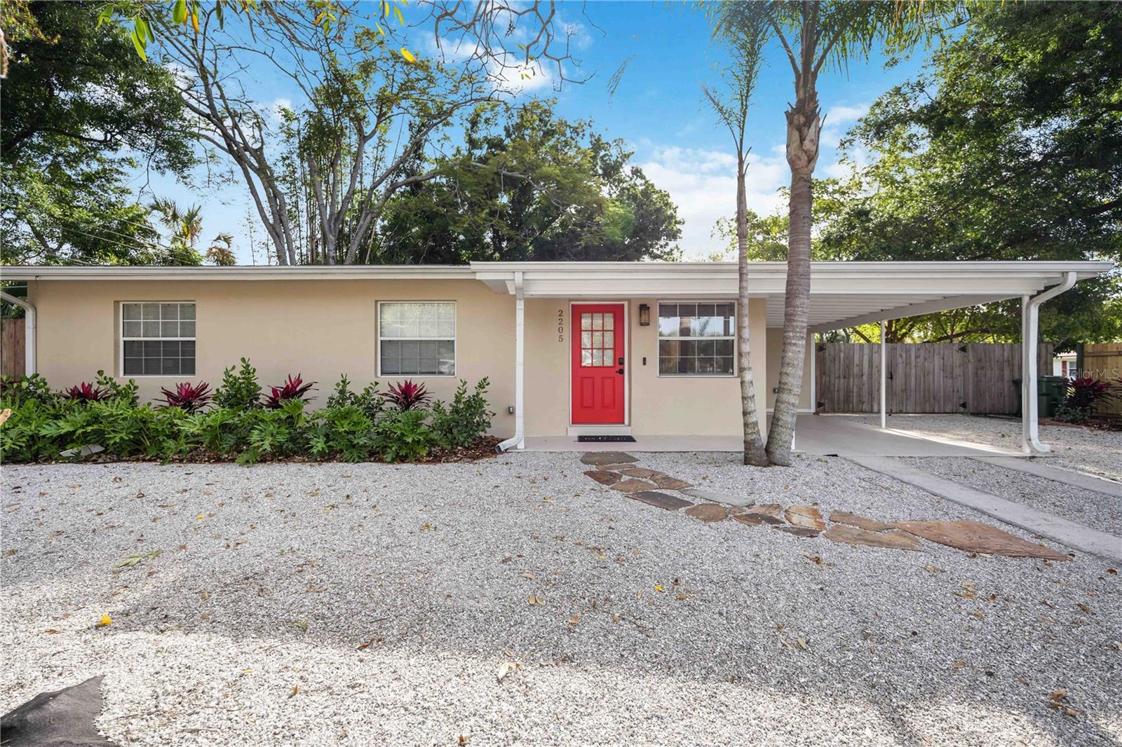 2205 Floyd St Property Photo 41