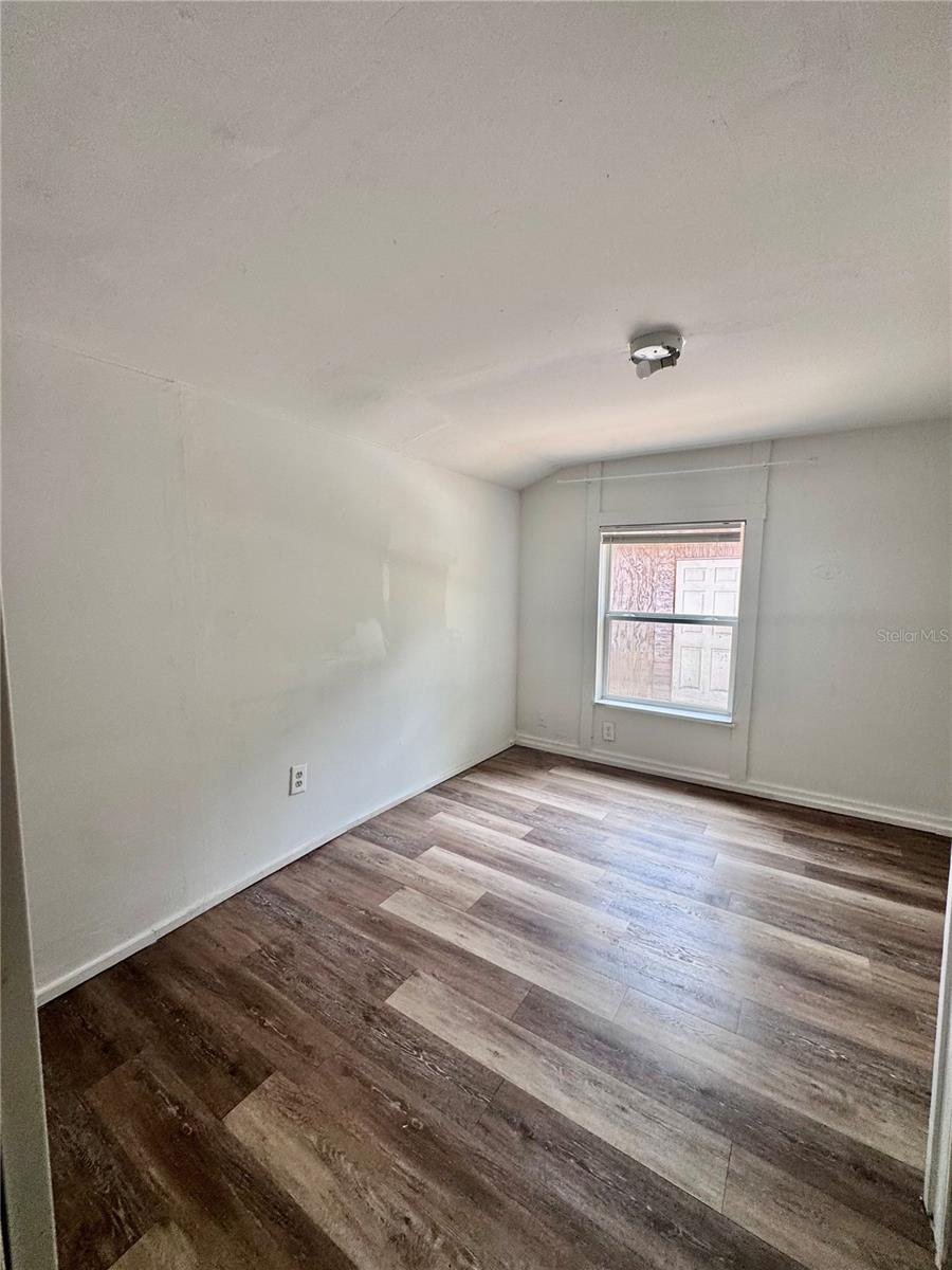 3520 19th St E Property Photo 19