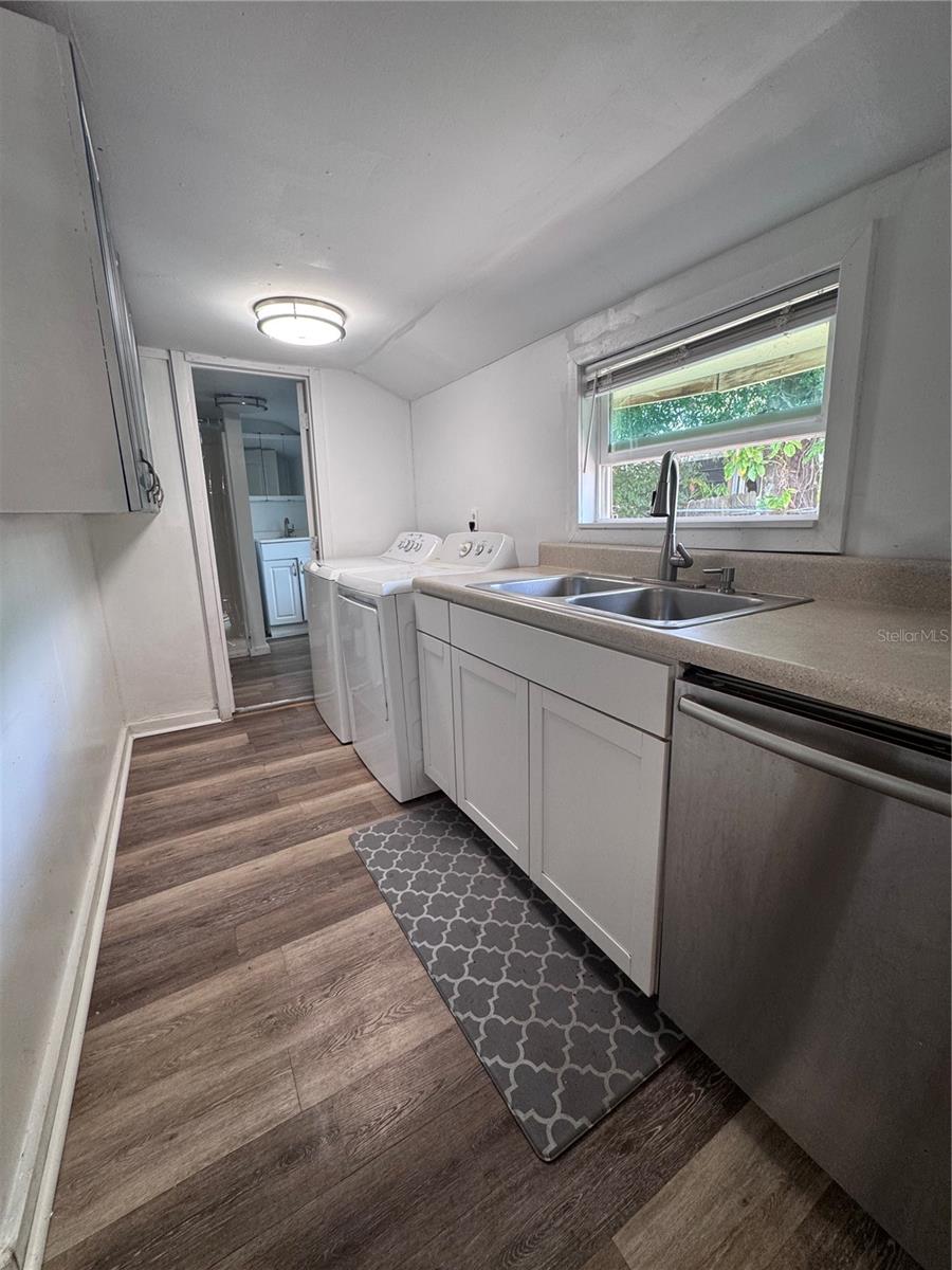 3520 19th St E Property Photo 20