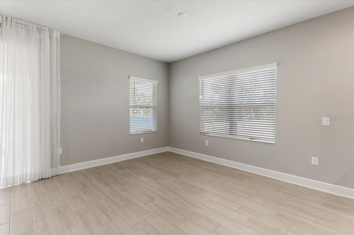 10214 Crystal Isles Cir Property Photo 17
