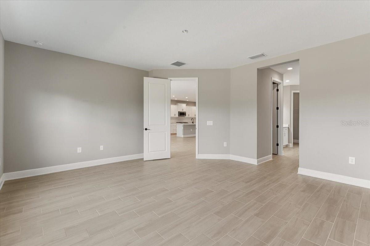 10214 Crystal Isles Cir Property Photo 23