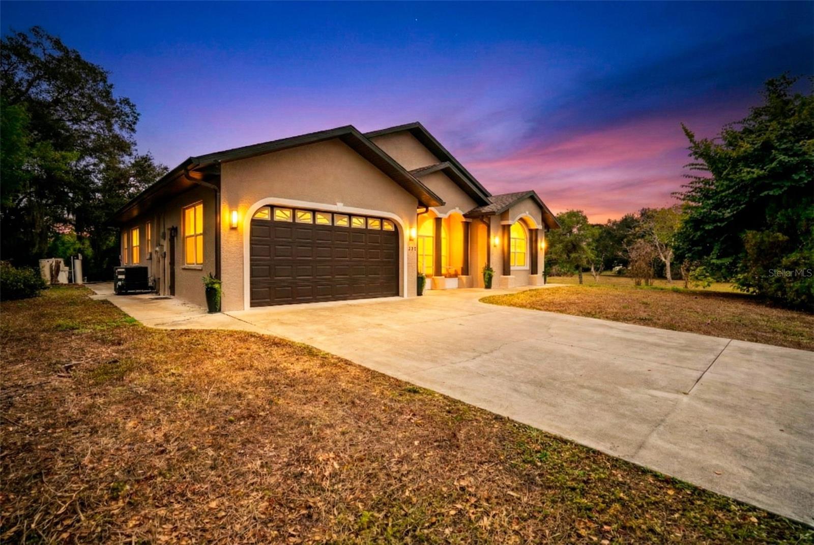 333 Orduna Dr Property Photo 4