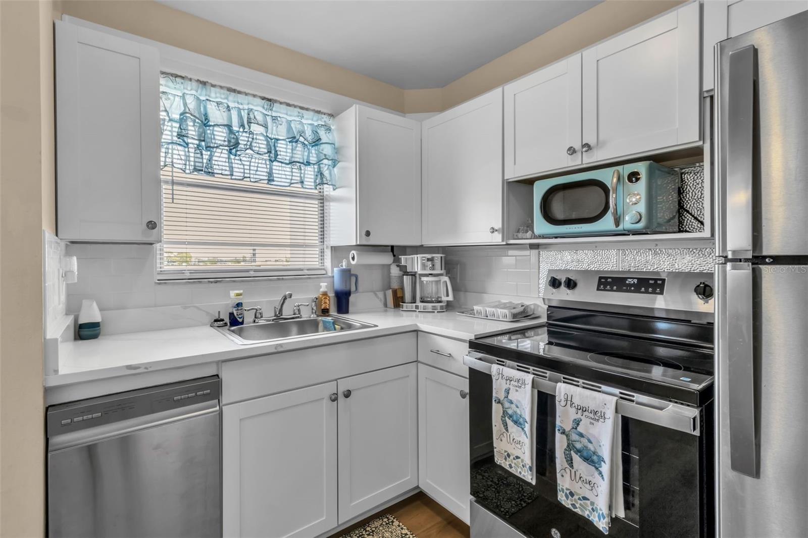 4210 Ironwood Cir #403j Property Photo 12