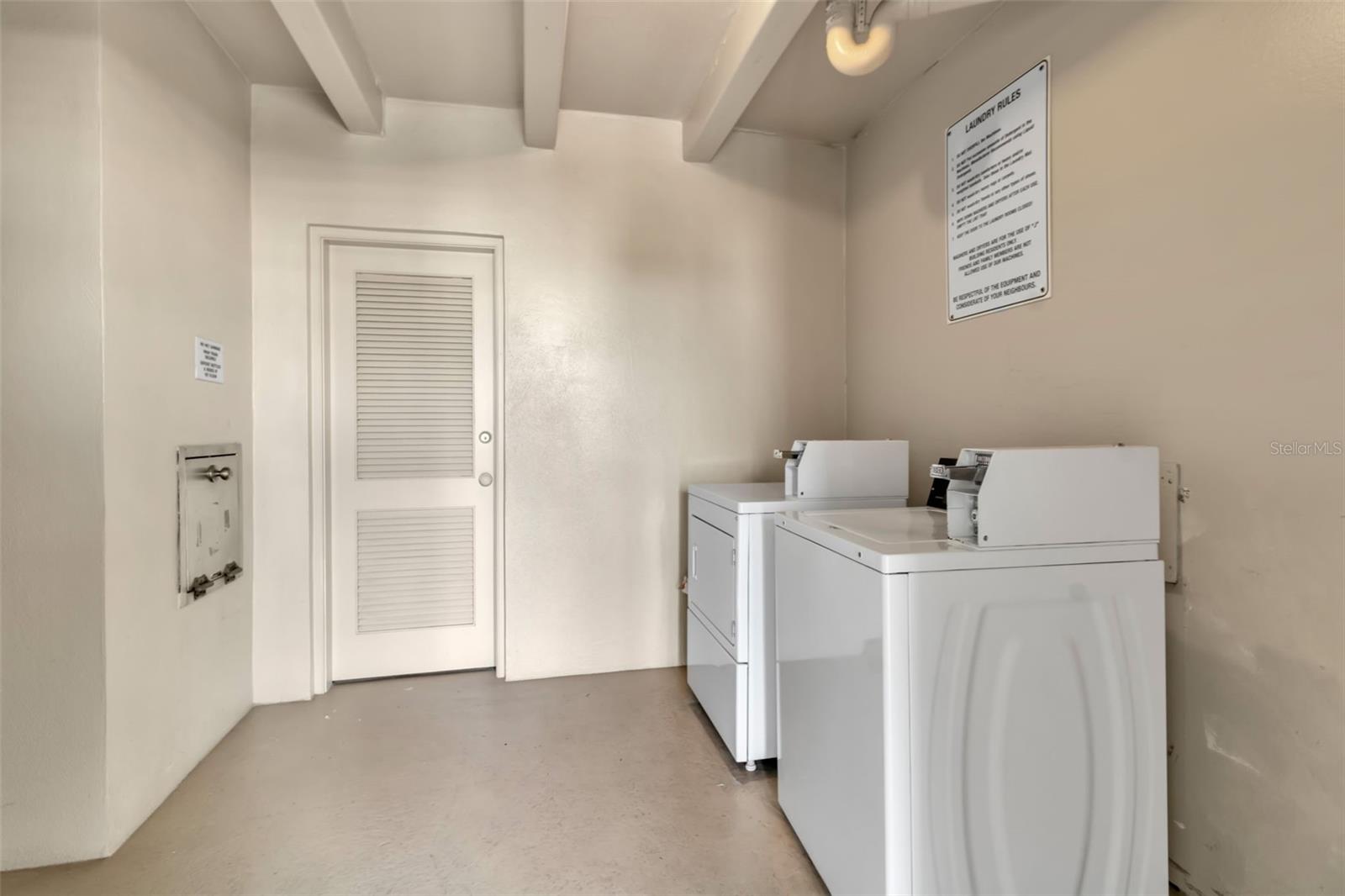 4210 Ironwood Cir #403j Property Photo 37