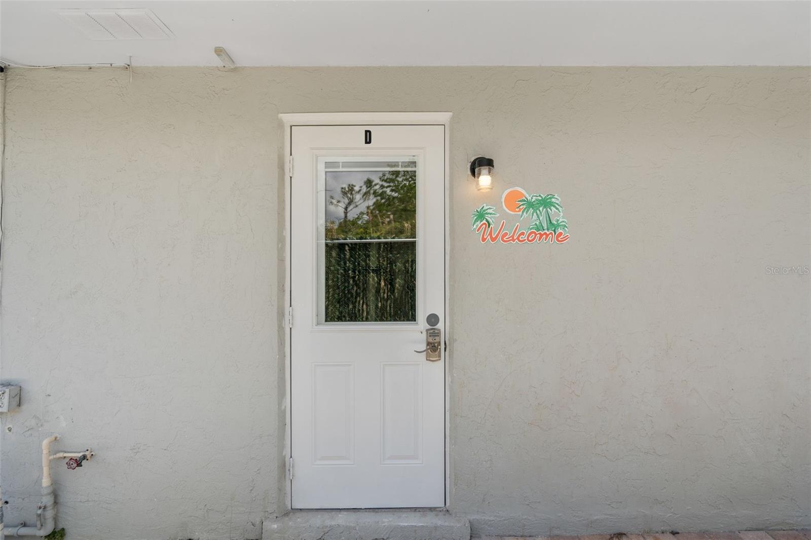 11953 De Leon Dr Property Photo 2