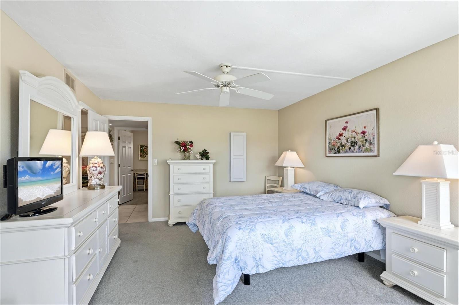1215 S Portofino Dr #406 Property Photo 22