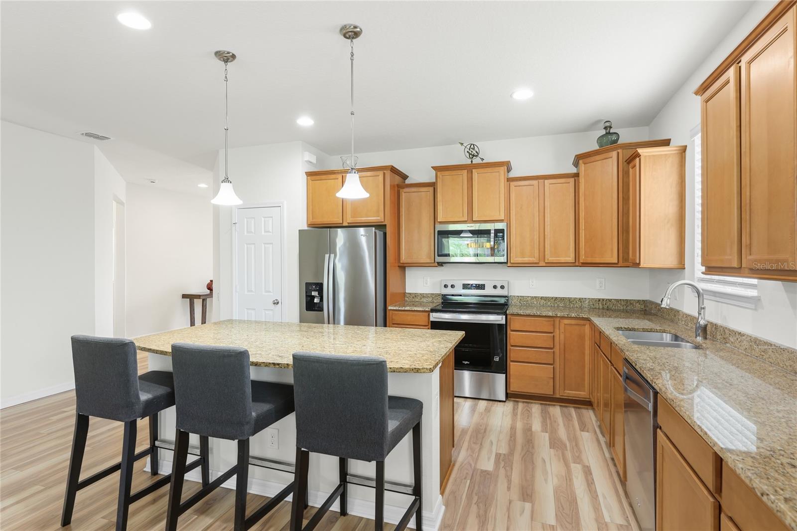 5539 105th Ter E Property Photo 8