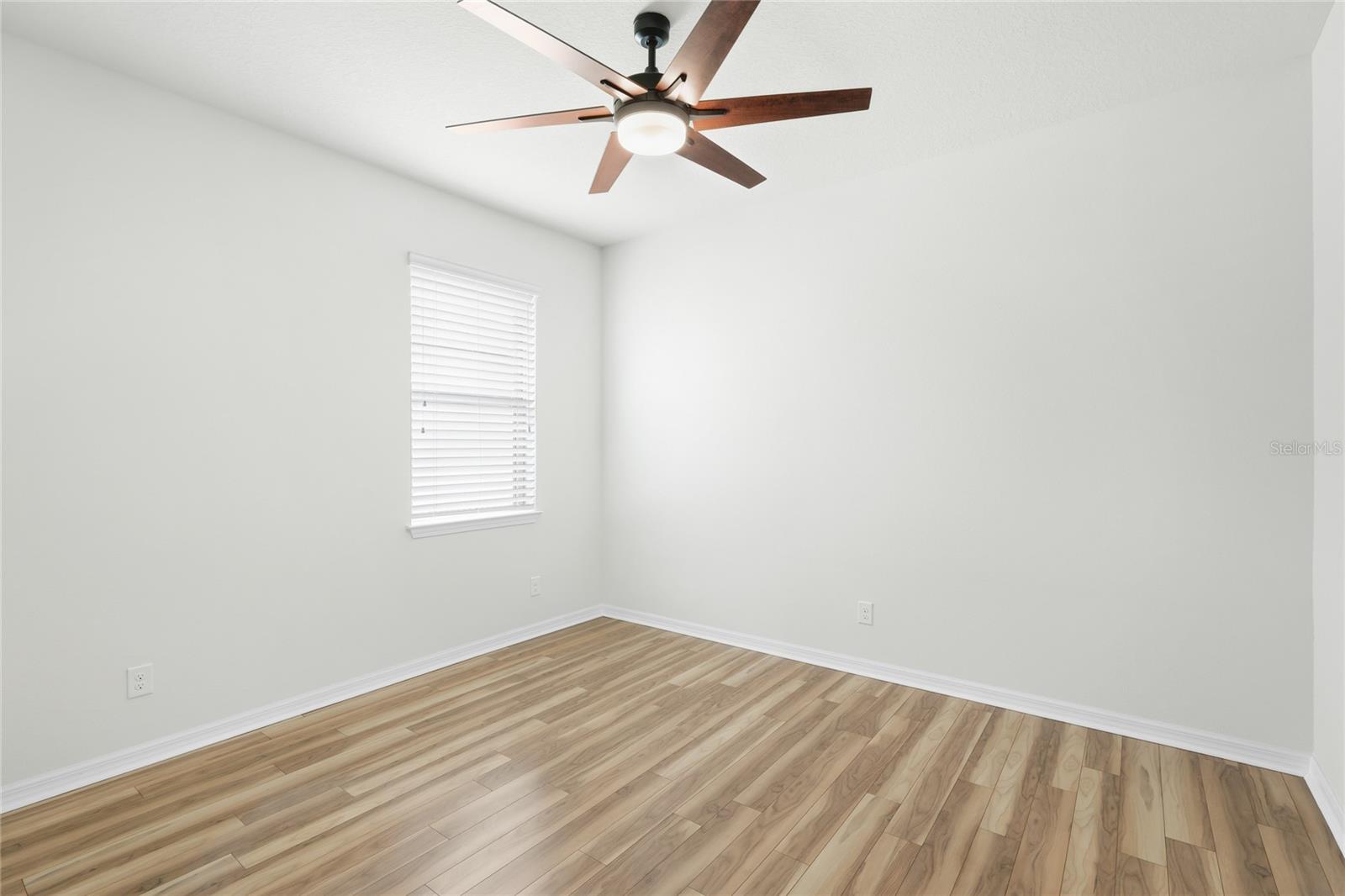 5539 105th Ter E Property Photo 23