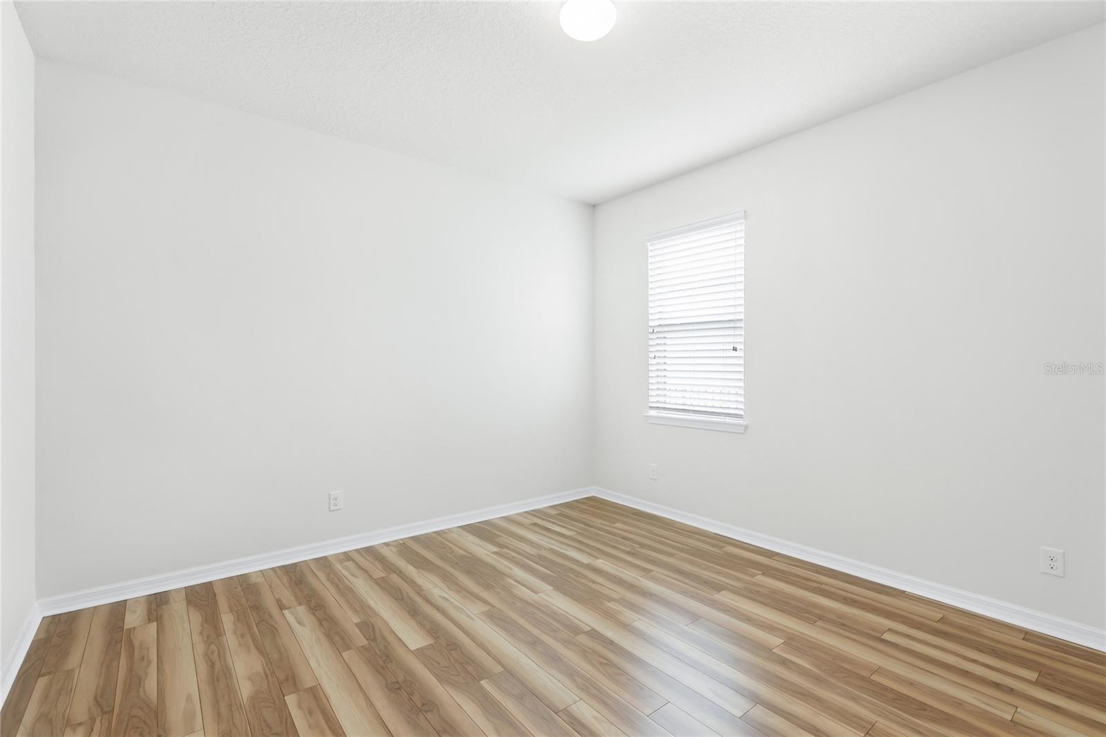 5539 105th Ter E Property Photo 27