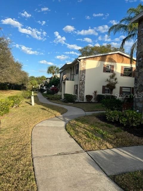 5400 34th St W #e8 Property Photo 3