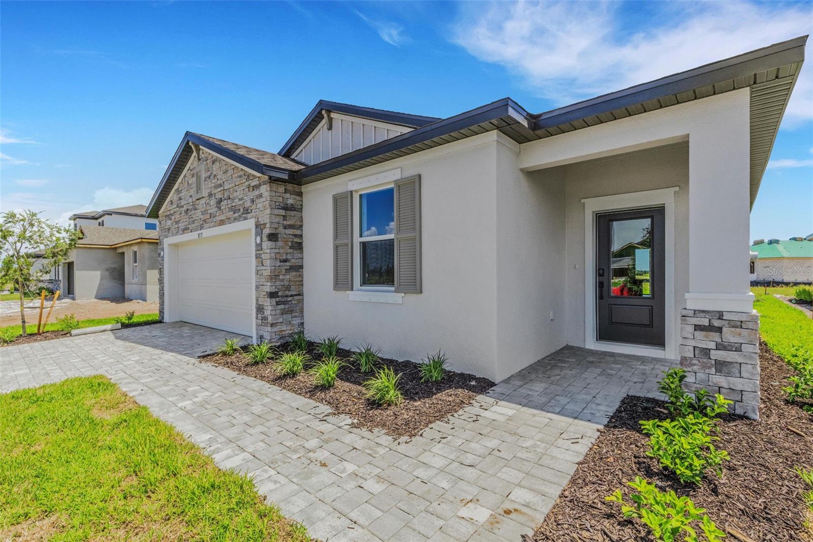 8717 Canard Cv Property Photo 2