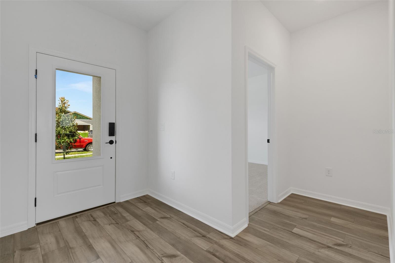 8717 Canard Cv Property Photo 3