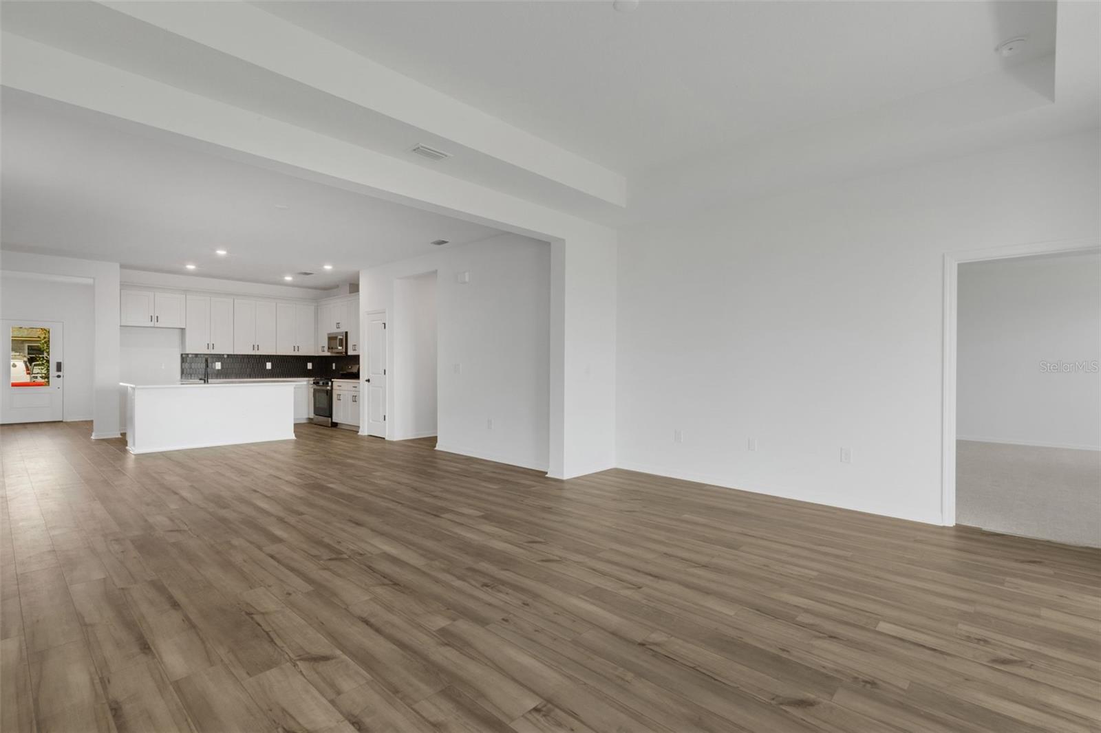 8717 Canard Cv Property Photo 20