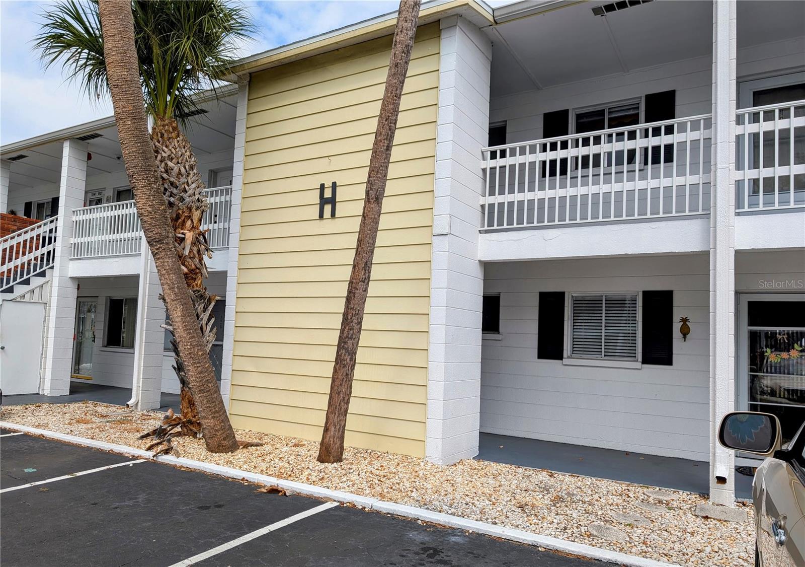 1545 PLEASANT RD #H-23 Property Photo 1