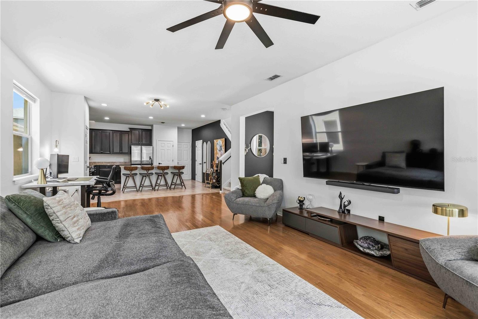 9040 Aspen Hollow Pl Property Photo 14