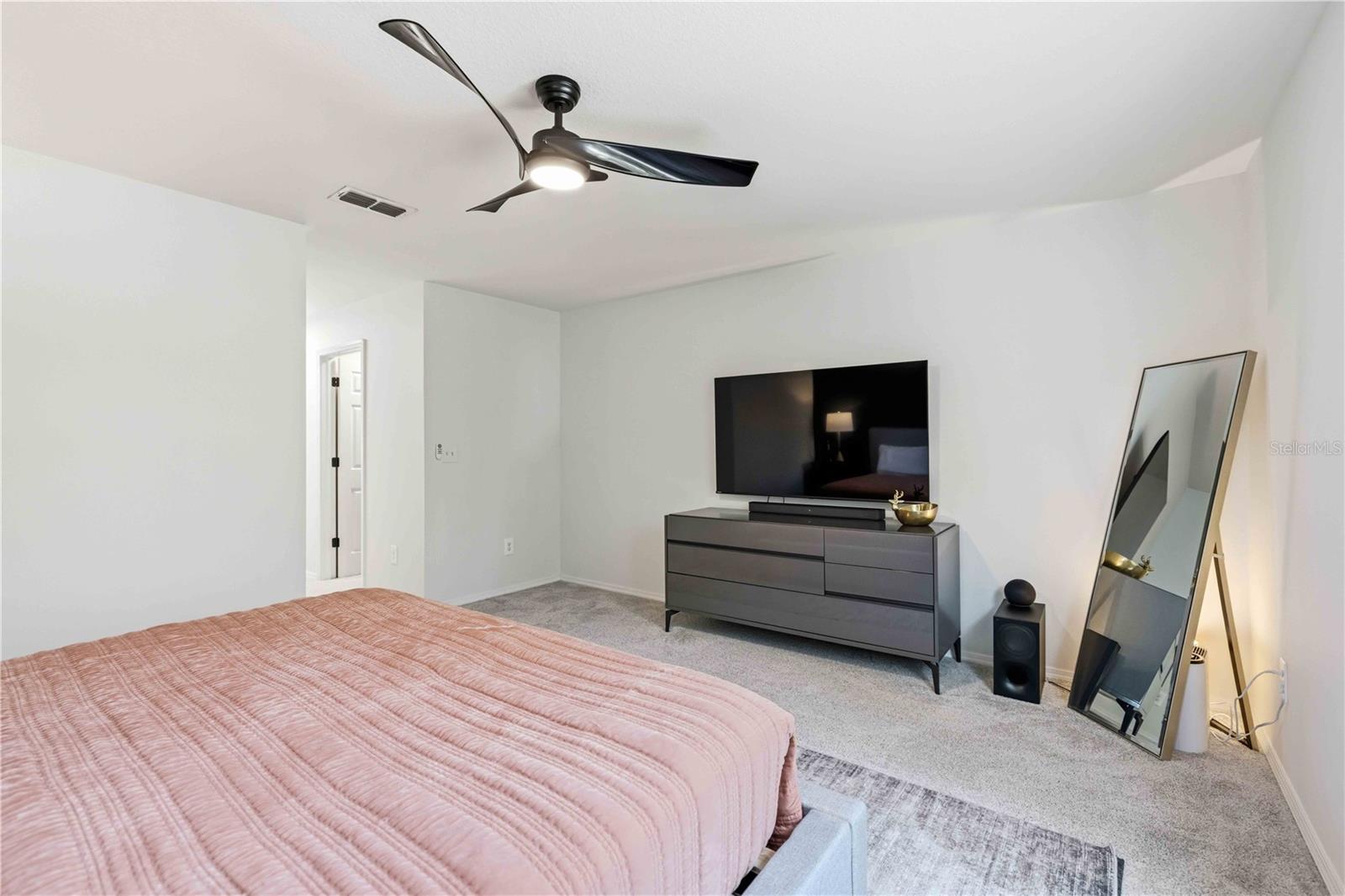 9040 Aspen Hollow Pl Property Photo 32