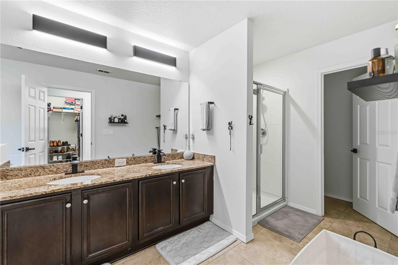 9040 Aspen Hollow Pl Property Photo 36