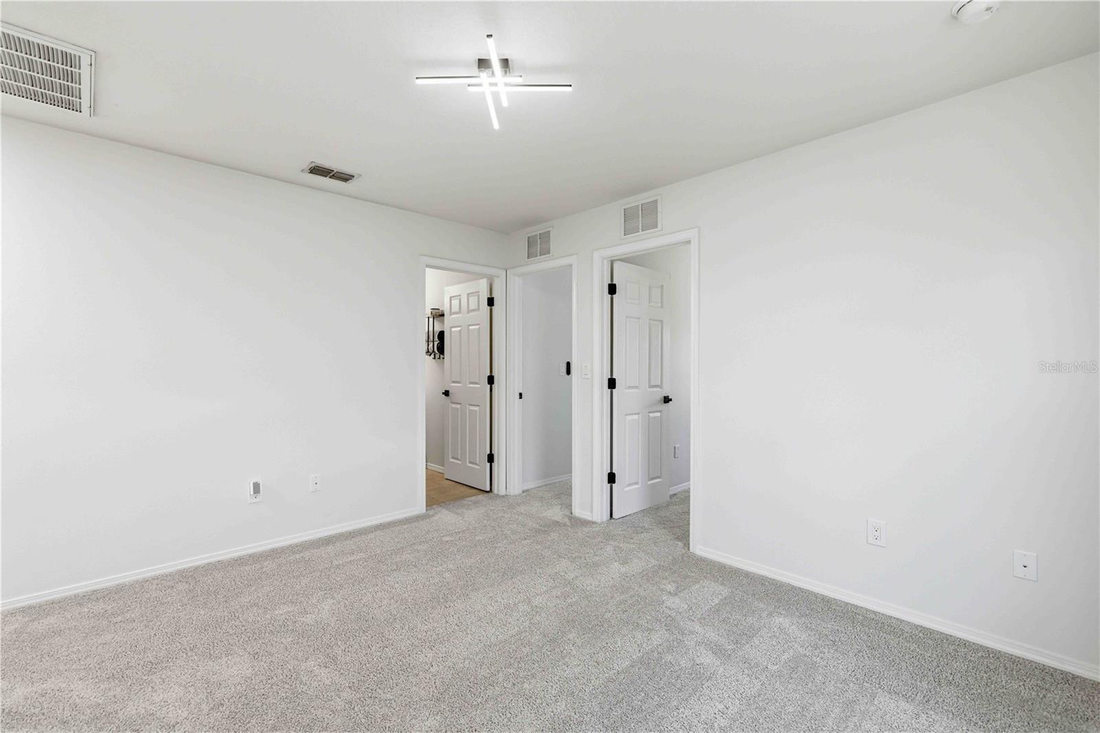 9040 Aspen Hollow Pl Property Photo 47