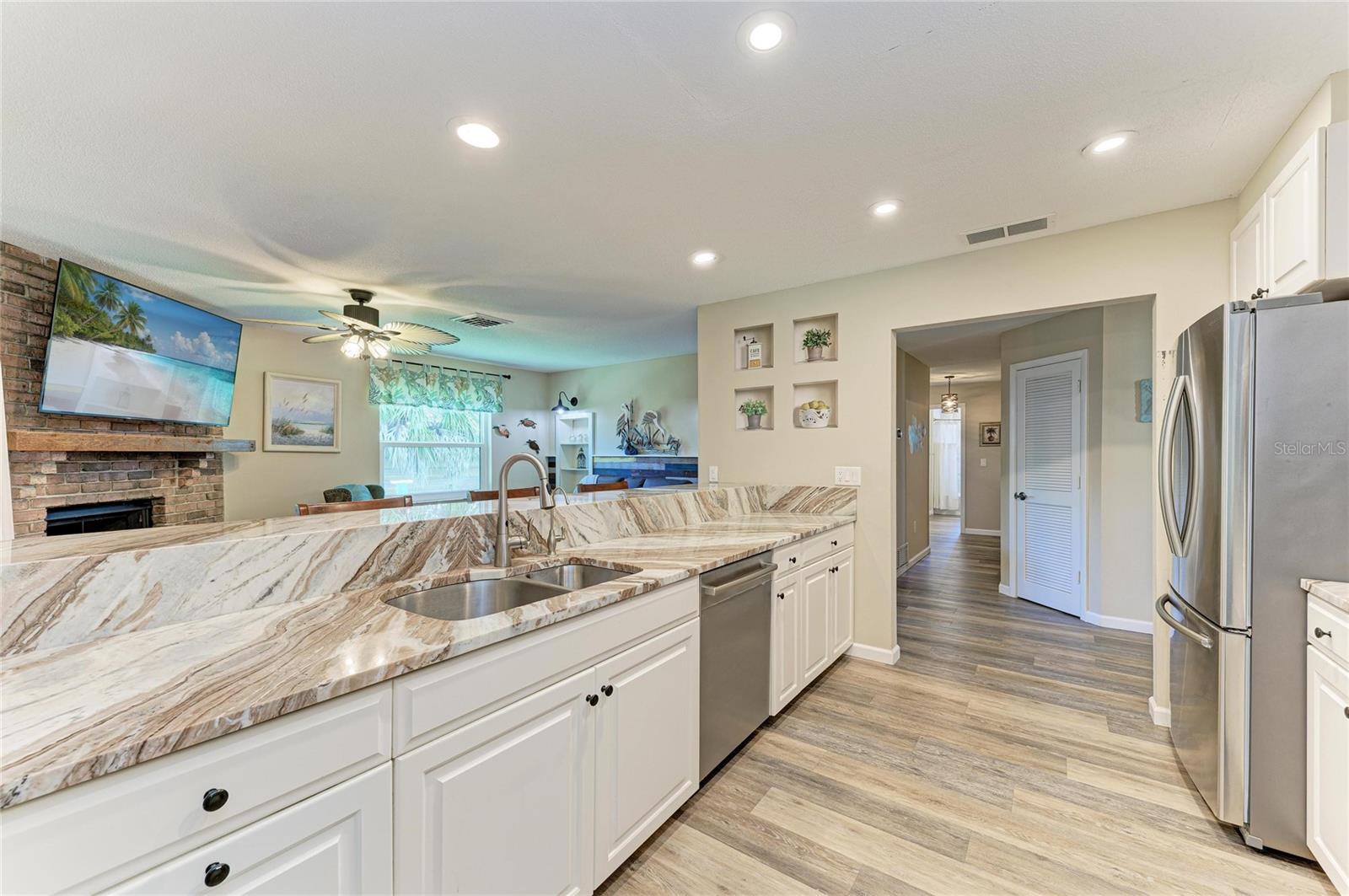 1184 Kenisco Rd Property Photo 15