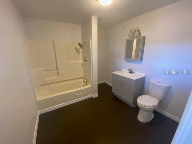 373 E Waldo St Property Photo 22