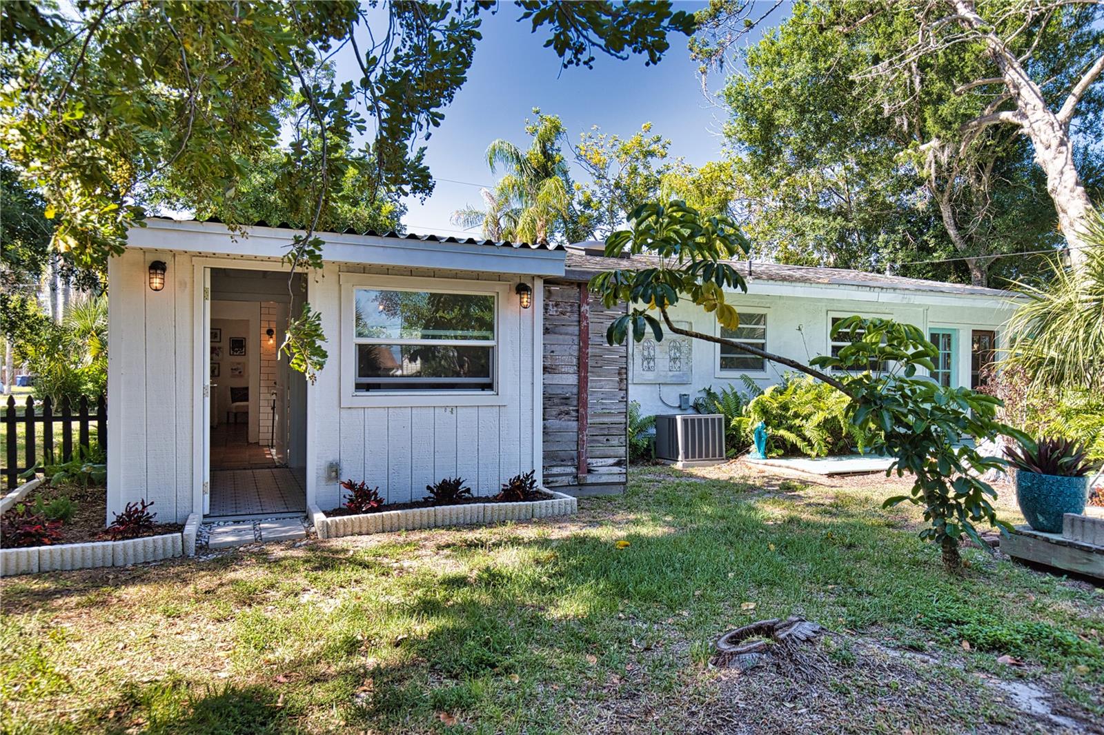 650 Edwards St Property Photo 53
