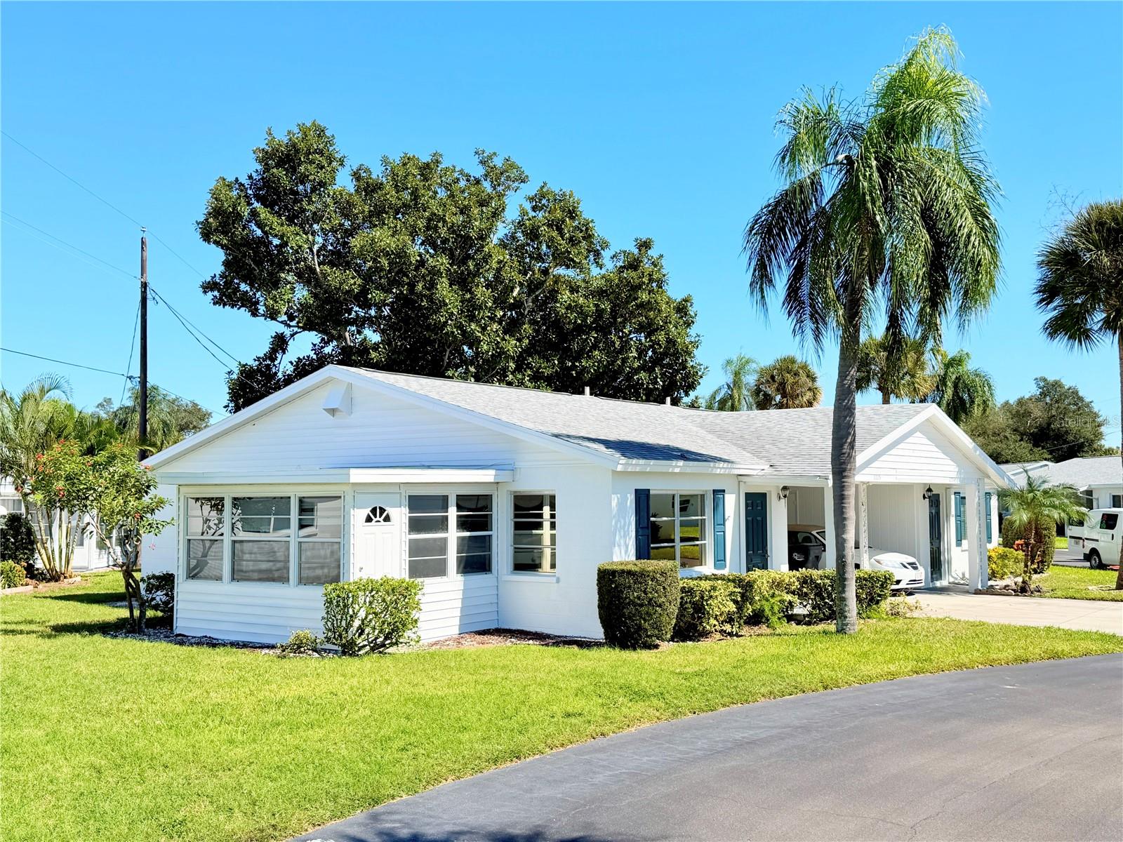 2225 ORANGE BLOSSOM LN Property Photo 1
