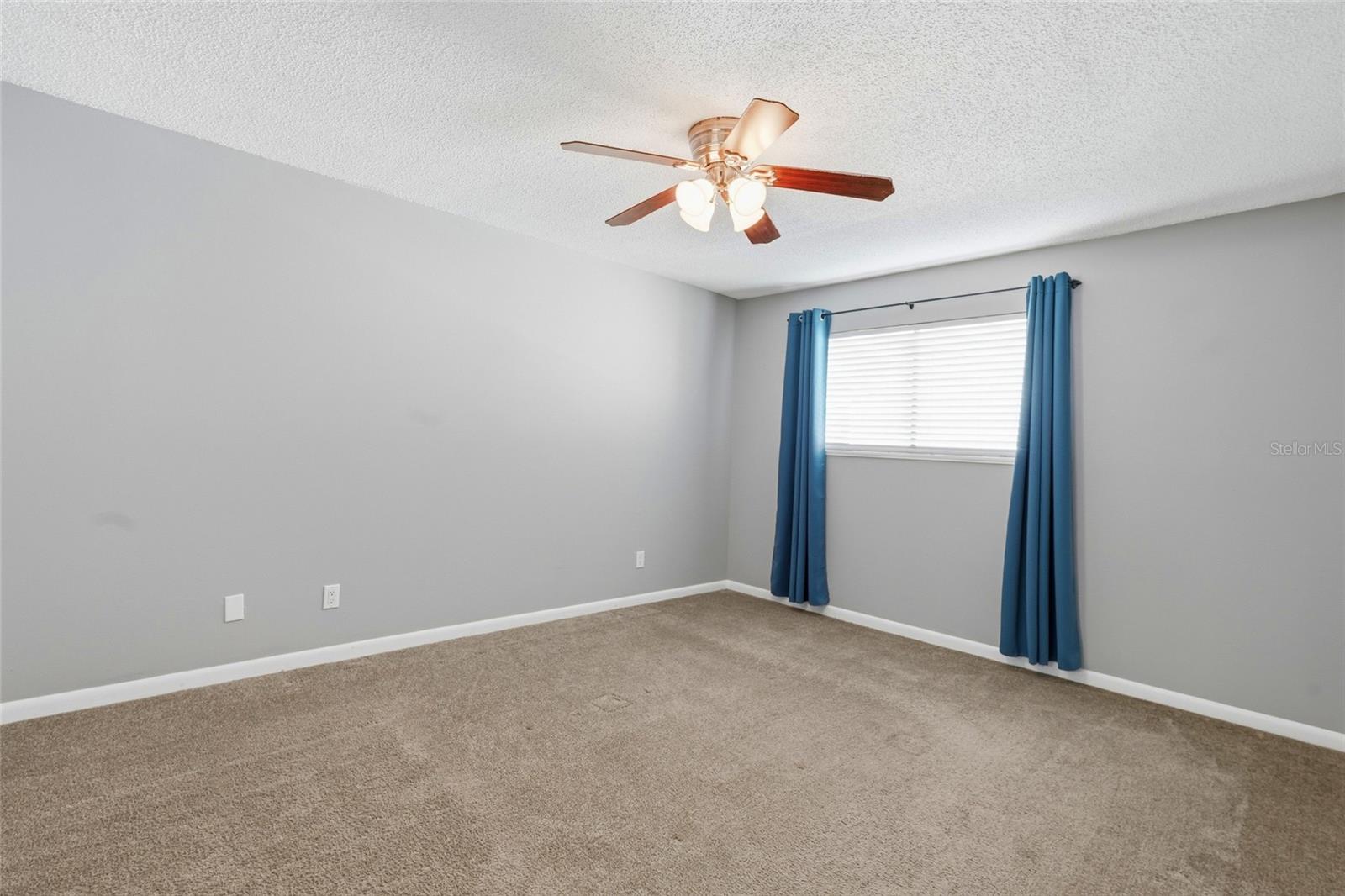 6033 34th St W #80 Property Photo 14