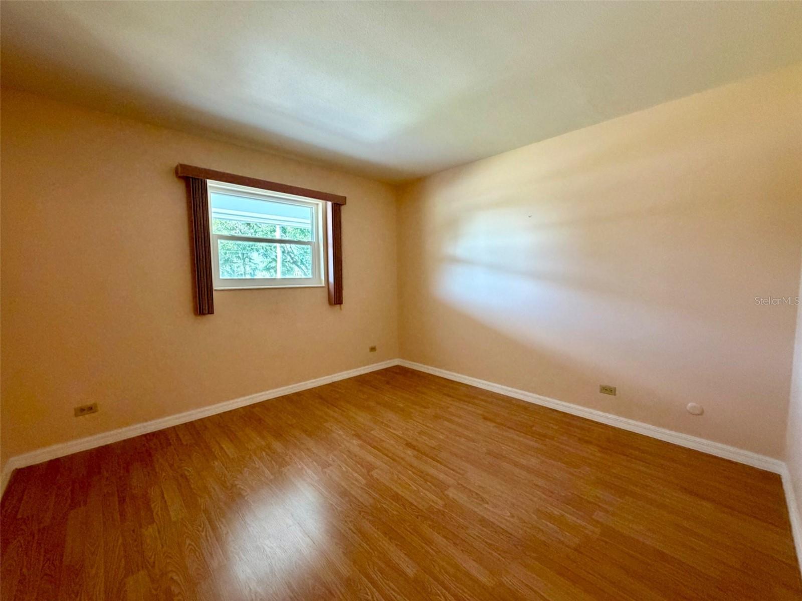 3900 Roxane Blvd #11b Property Photo 19