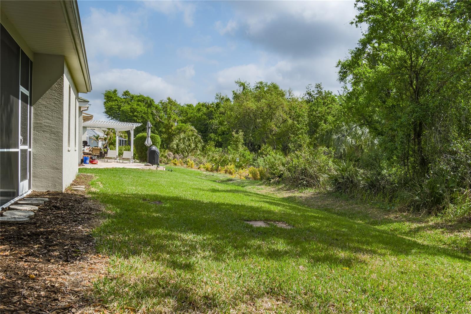 3208 Woodland Fern Dr Property Photo 23