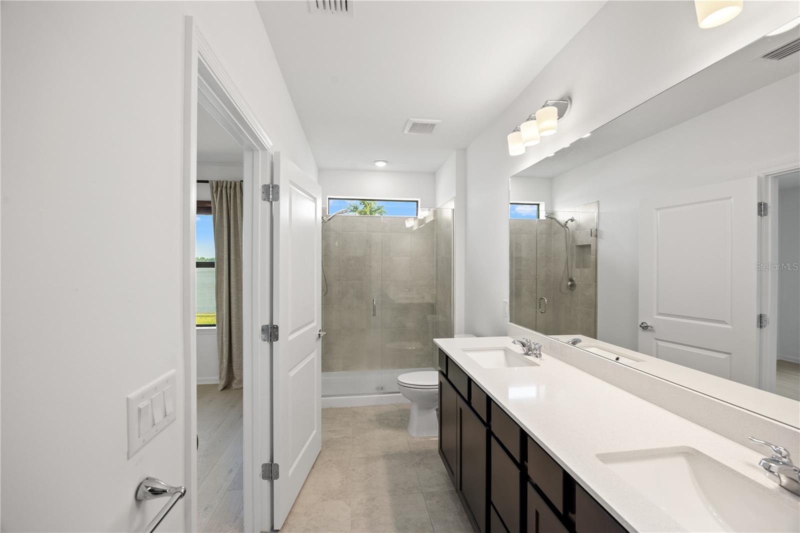 6600 Silverstar Dr Property Photo 14