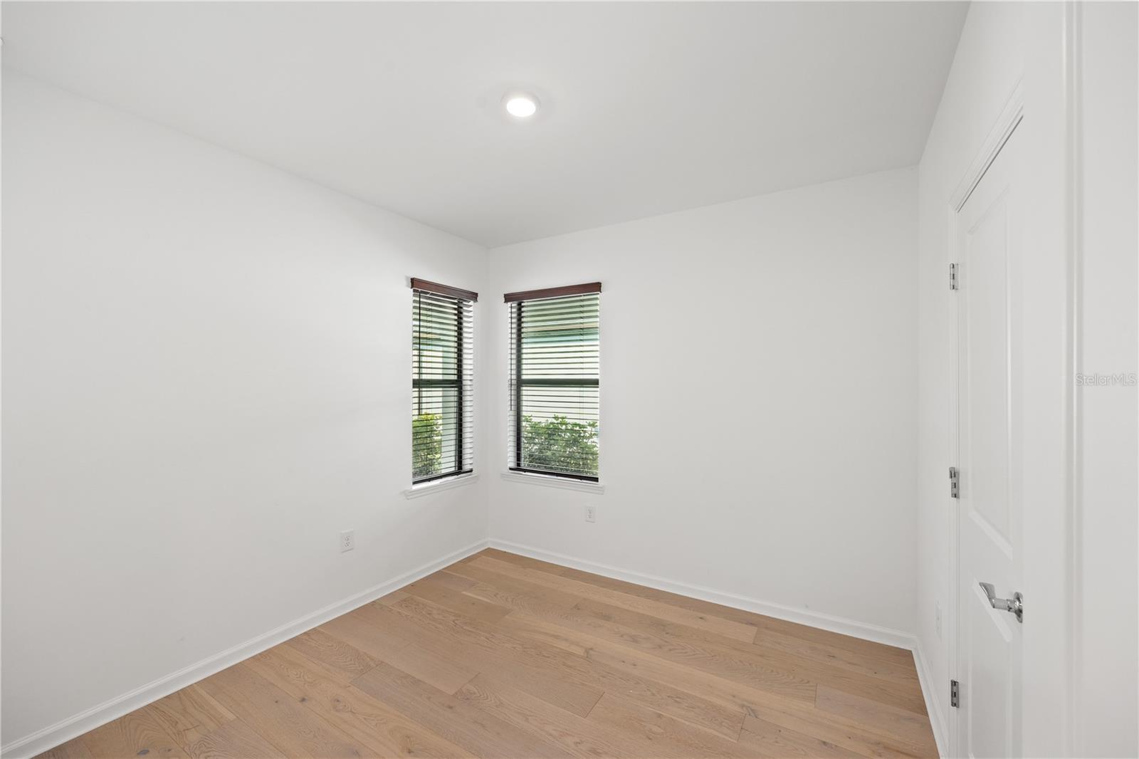 6600 Silverstar Dr Property Photo 17