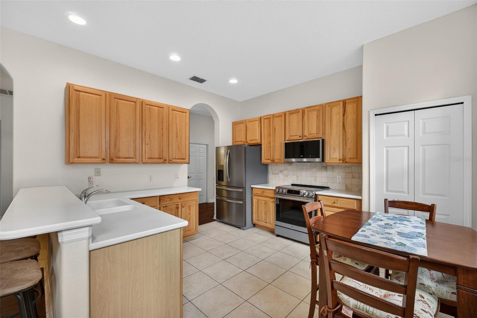 111 Flame Vine Way Property Photo 11