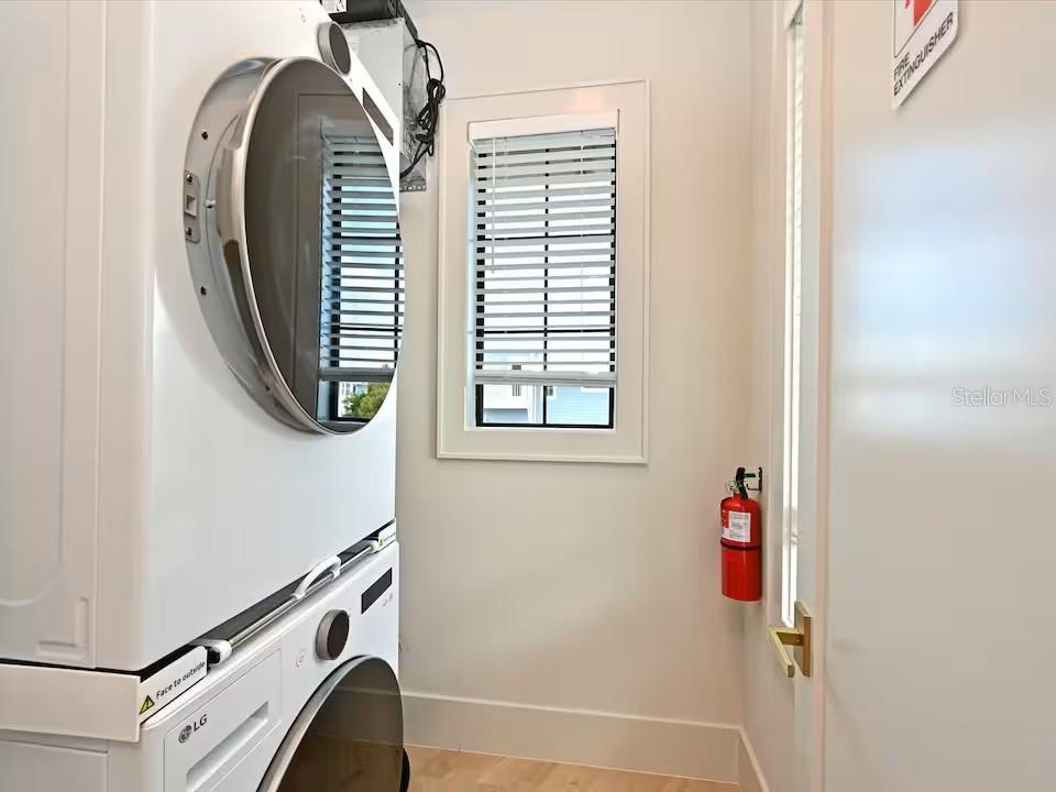 2209 Avenue B Property Photo 27