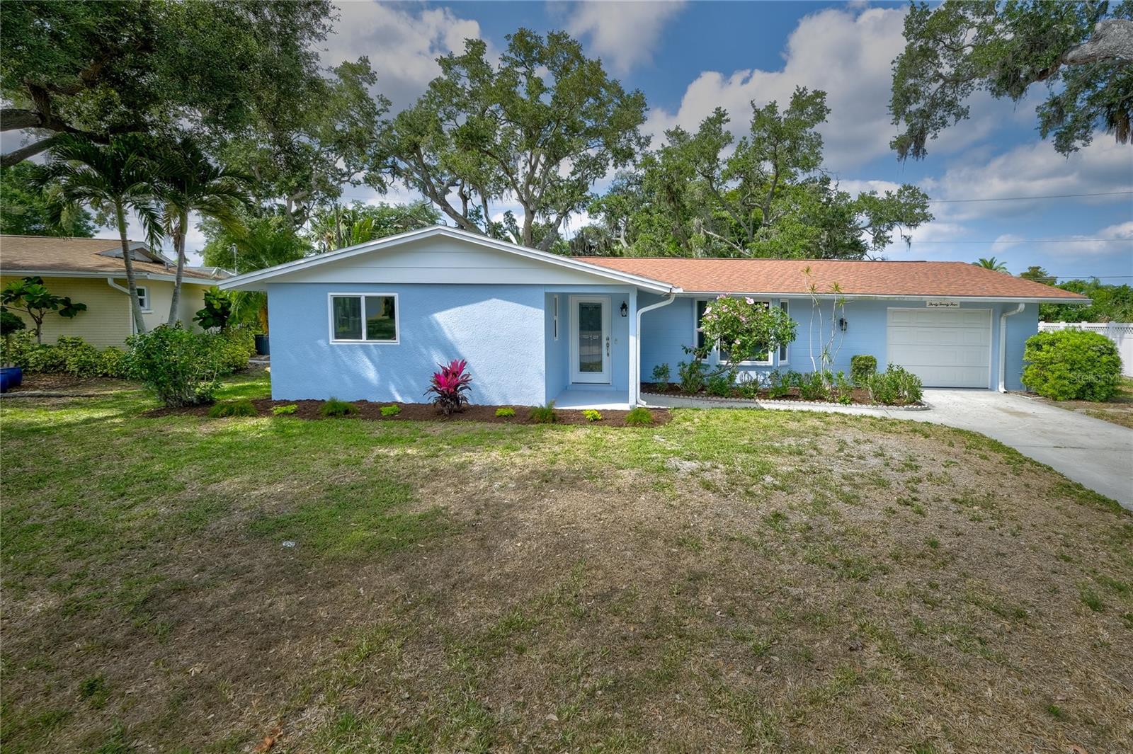 3024 Chase Cir Property Photo 1