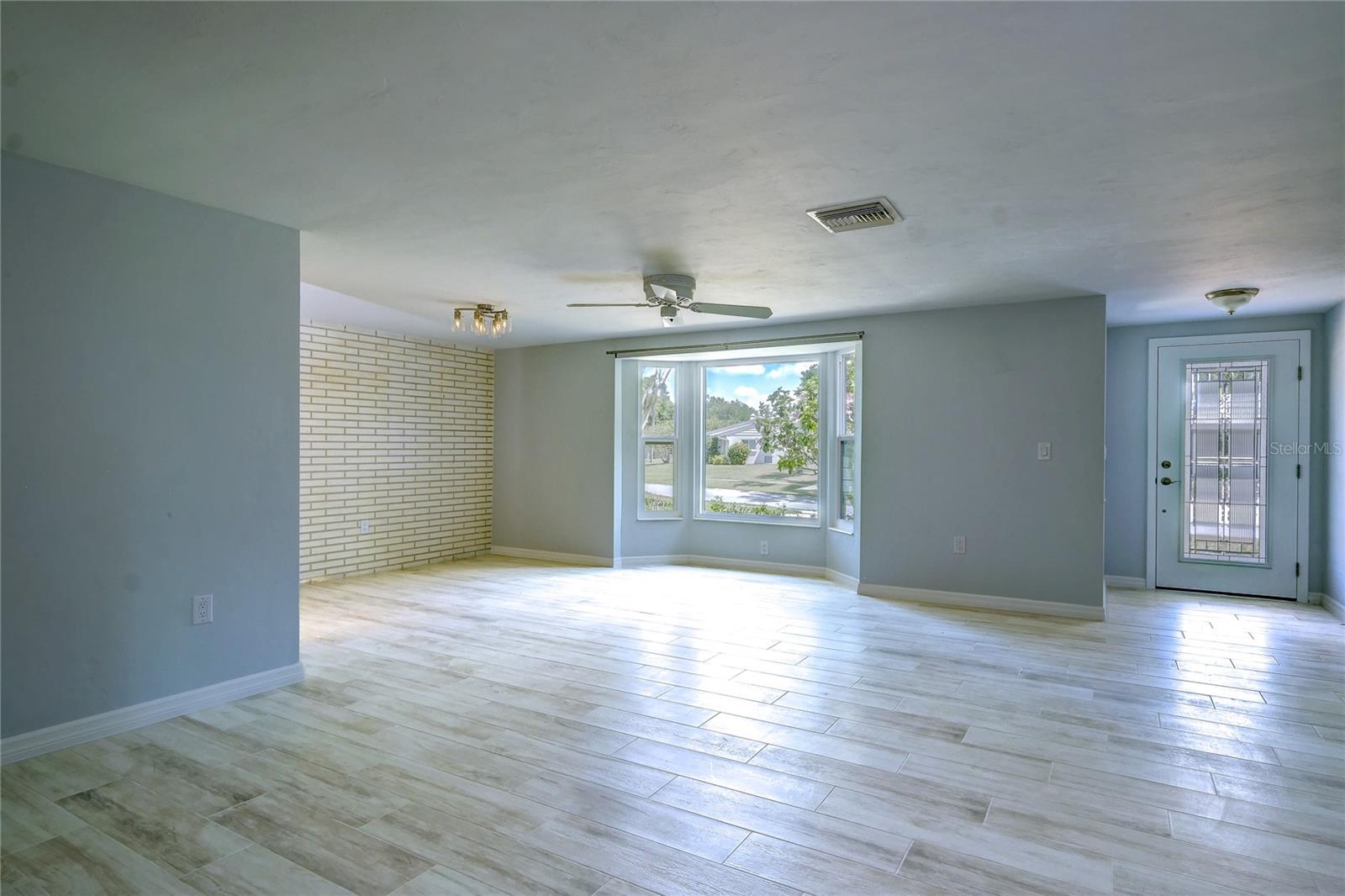 3024 Chase Cir Property Photo 5