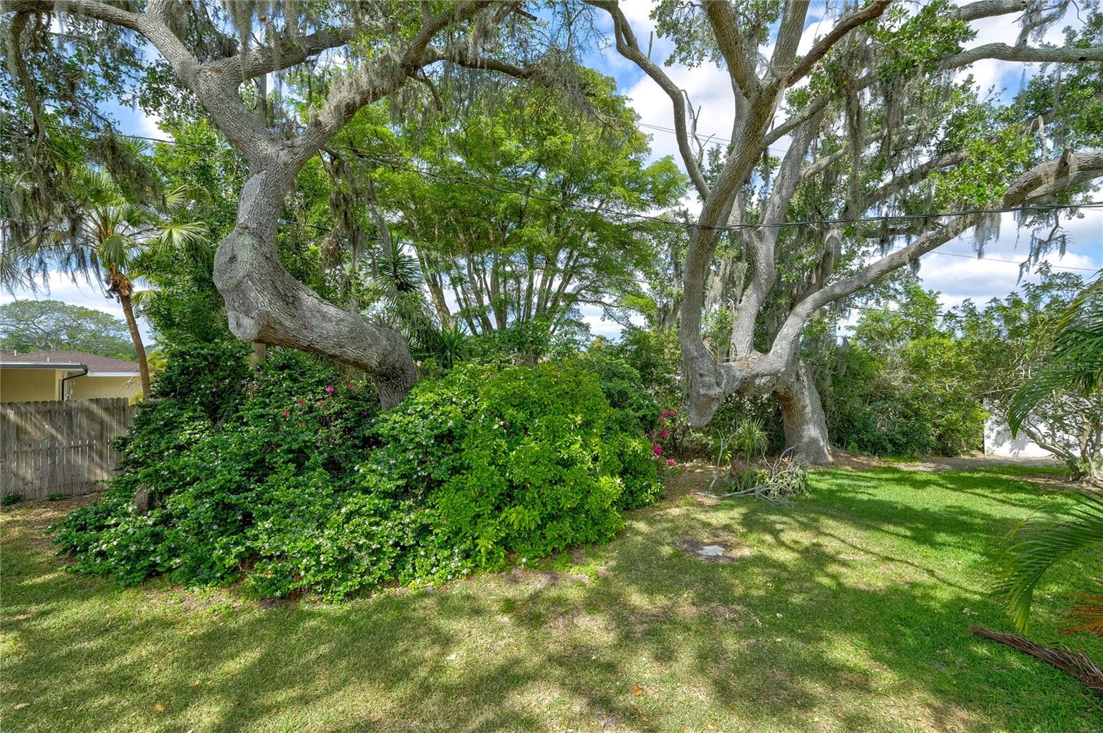 3024 Chase Cir Property Photo 27