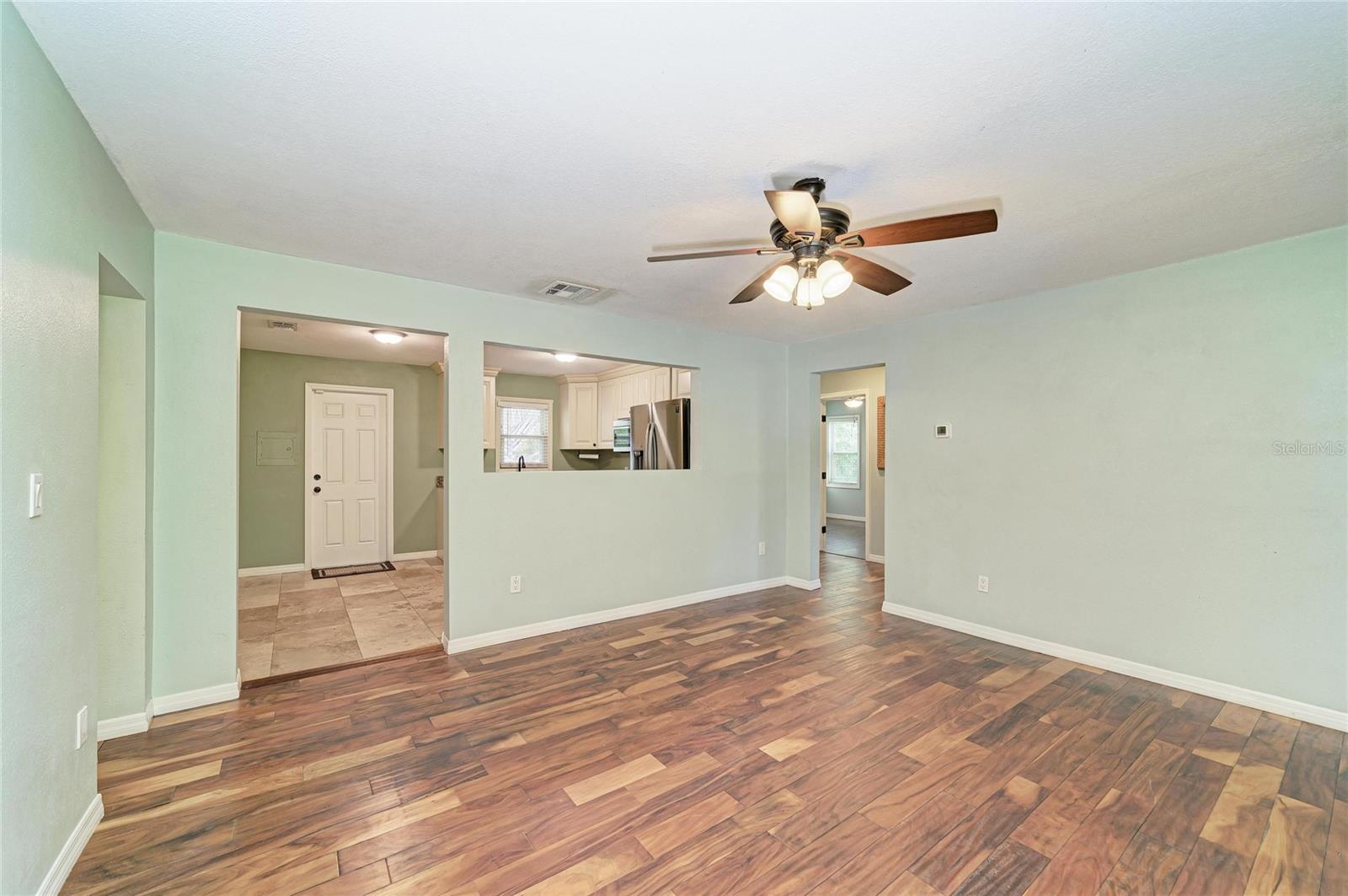 3710 Rilma Ave Property Photo 9