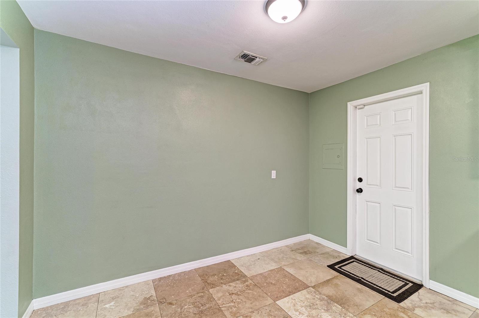 3710 Rilma Ave Property Photo 16