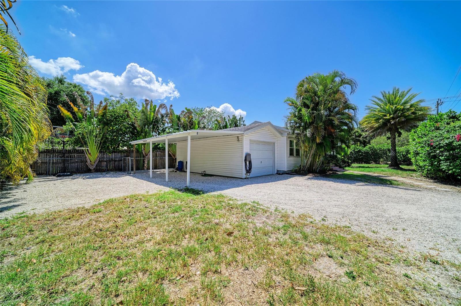 3710 Rilma Ave Property Photo 36