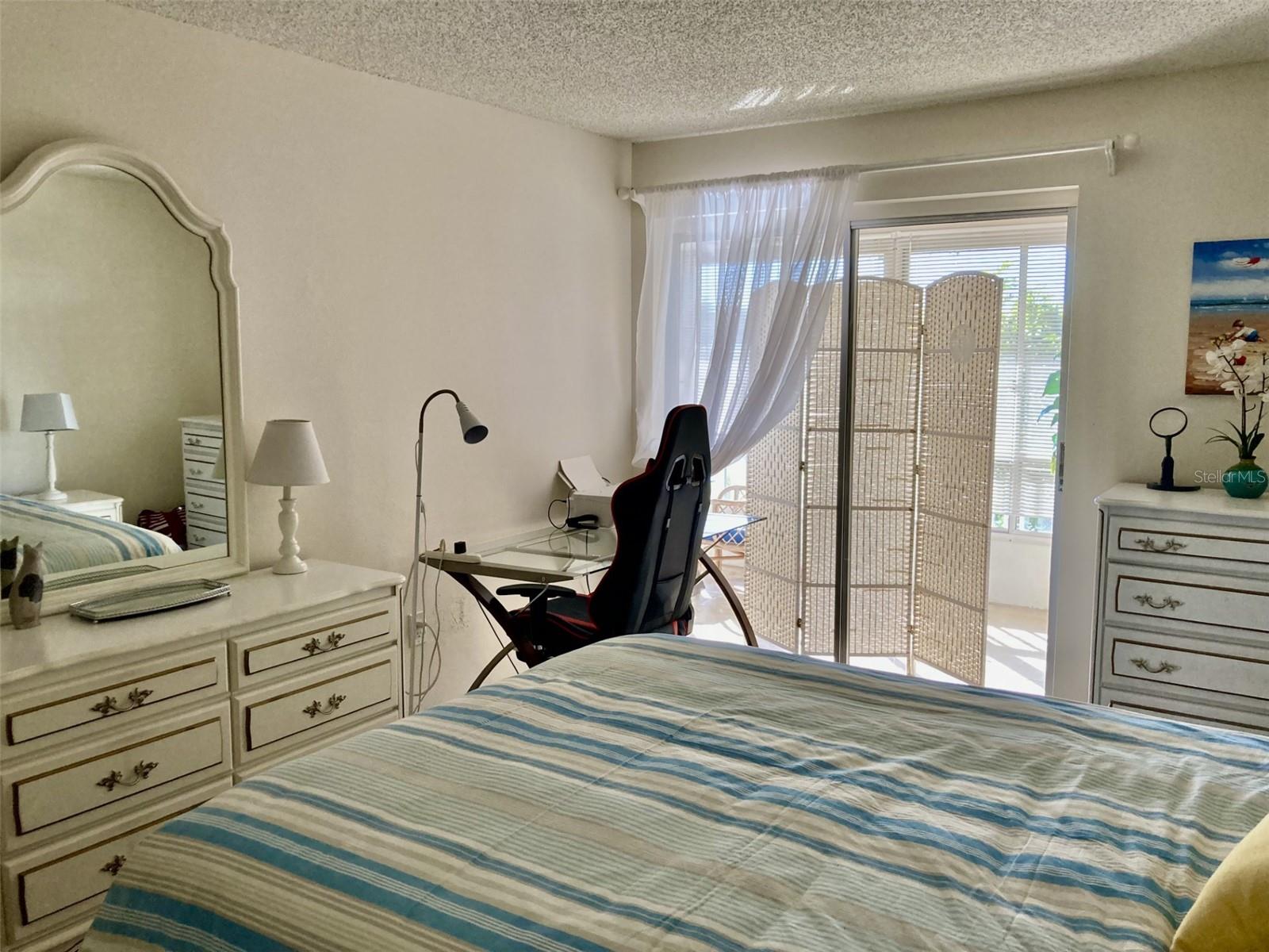 304 47th Avenue Dr W #307 Property Photo 10