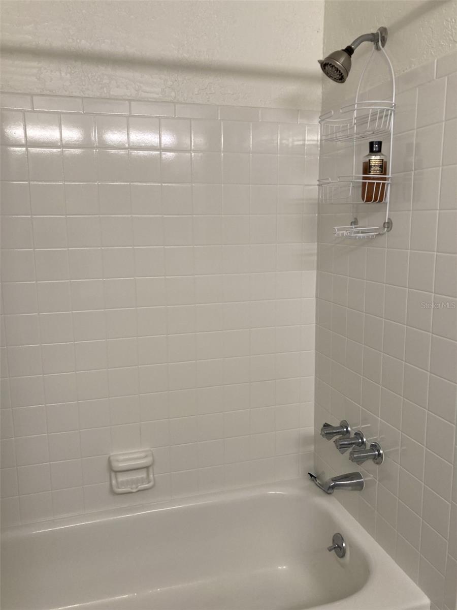 304 47th Avenue Dr W #307 Property Photo 12