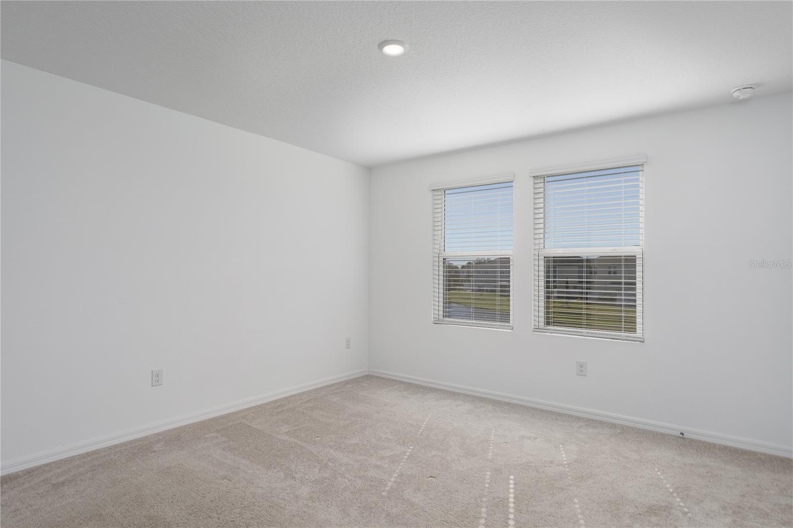 6106 Fairmont Ln Property Photo 14