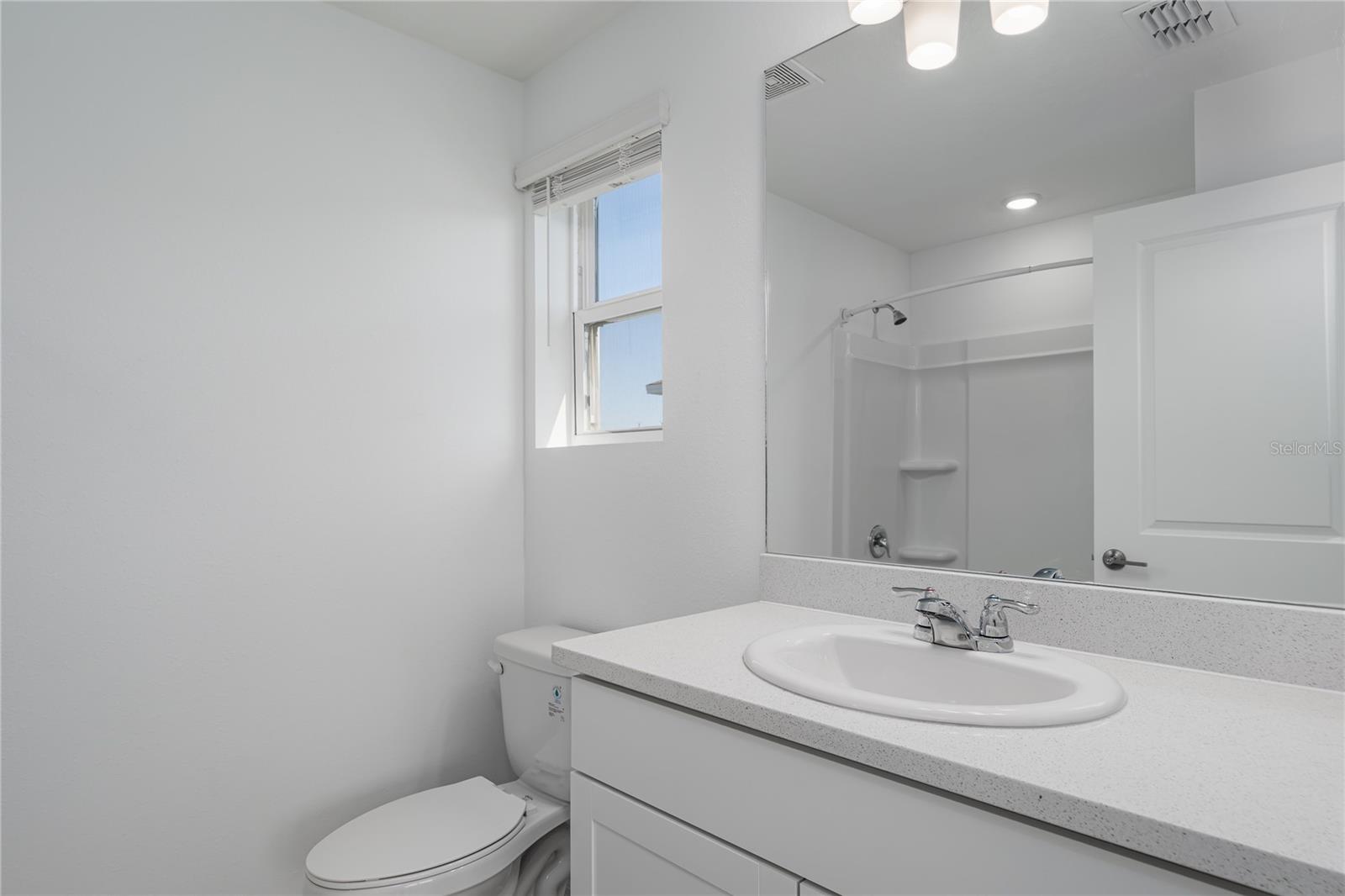 6106 Fairmont Ln Property Photo 16