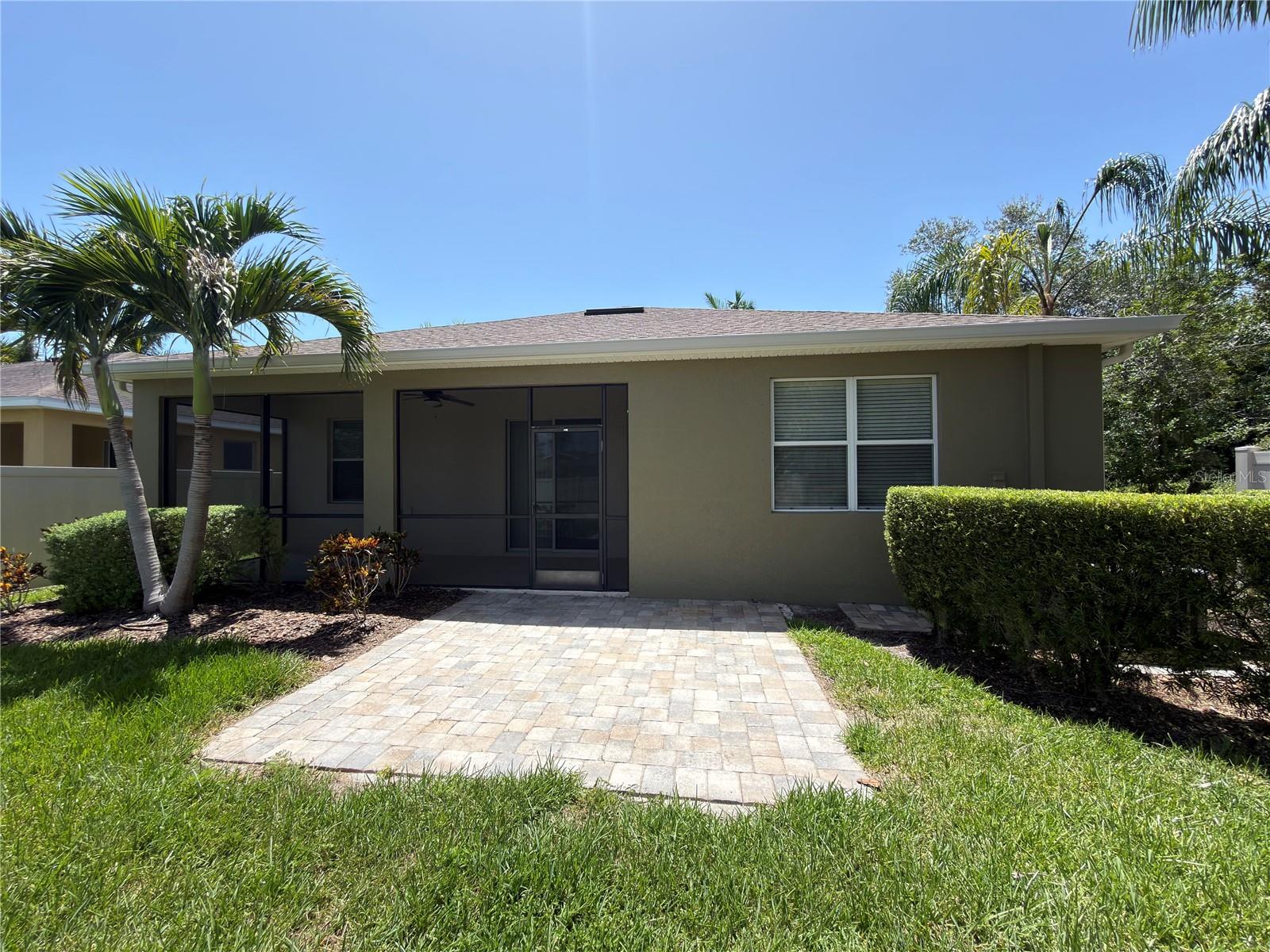 8302 Karpeal Dr Property Photo 2