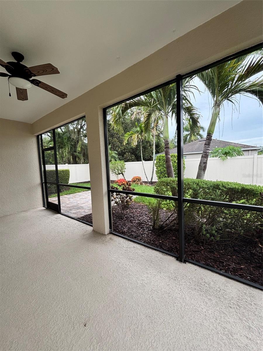 8302 Karpeal Dr Property Photo 3