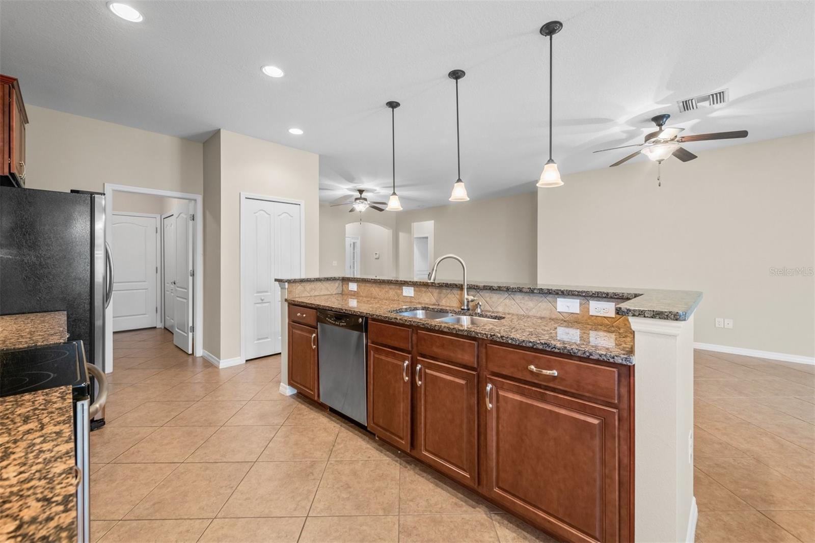 8302 Karpeal Dr Property Photo 12