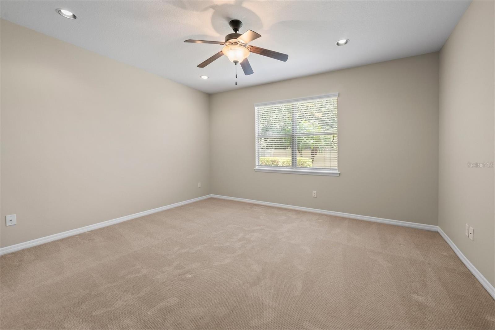 8302 Karpeal Dr Property Photo 15