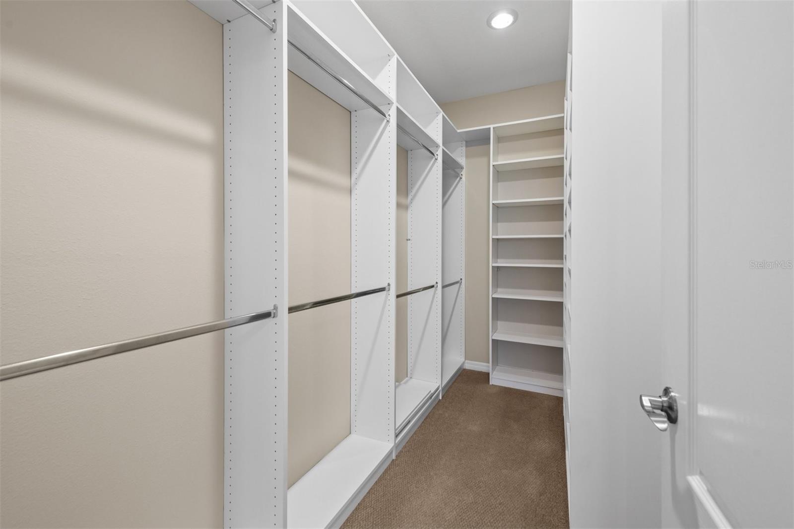 8302 Karpeal Dr Property Photo 17